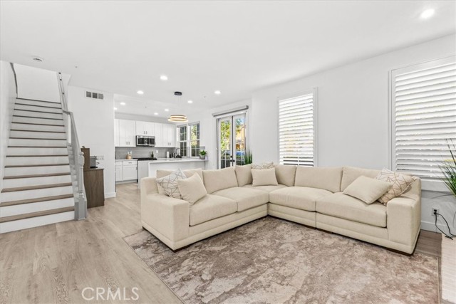 28 Albany, Ladera Ranch CA: https://media.crmls.org/medias/39cfda59-0e43-40d4-8908-22603312ad5c.jpg