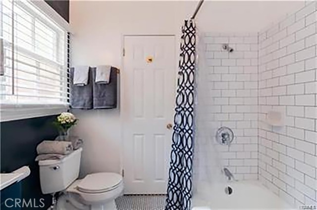 Detail Gallery Image 15 of 22 For 4266 Troost, Studio City,  CA 91604 - 1 Beds | 1 Baths