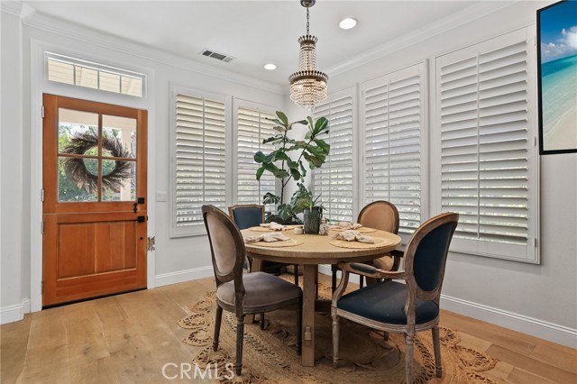 Entry & dining room