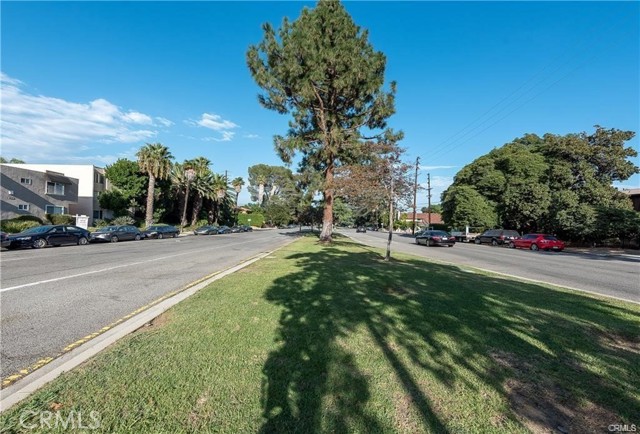 Detail Gallery Image 17 of 17 For 14326 Chandler Bld #5,  Sherman Oaks,  CA 91401 - 3 Beds | 3 Baths