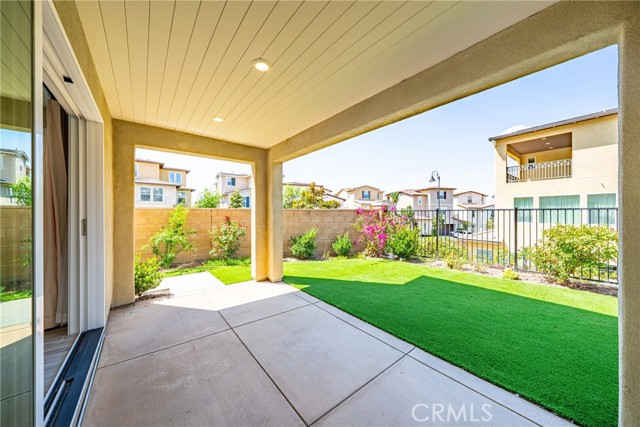 20619 shepherd hills, Diamond Bar CA: https://media.crmls.org/medias/39d1e15c-b22a-4e84-b3e5-aac20381d9d9.jpg