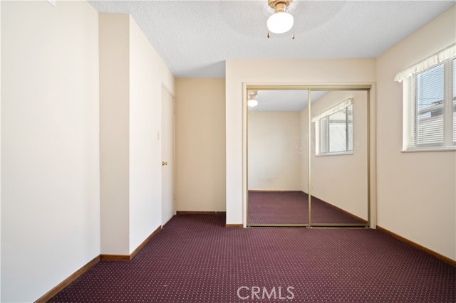 5422 Golondrina Drive, San Bernardino CA: https://media.crmls.org/medias/39d23b24-57aa-4b87-92dd-064a77ce7e28.jpg