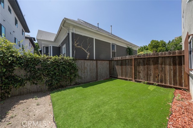 Detail Gallery Image 30 of 30 For 1538 11th, Los Angeles,  CA 90015 - 3 Beds | 2 Baths