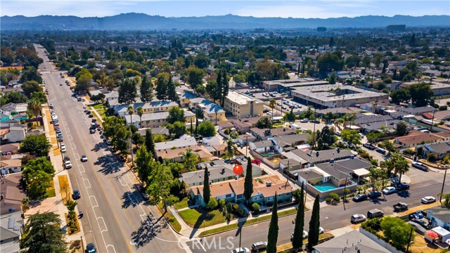  Income Home for Sale in North Hollywood, California