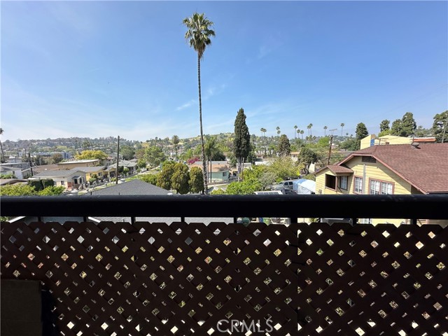 3424 Pueblo Avenue, Los Angeles CA: https://media.crmls.org/medias/39d3ea17-e255-4688-a872-6a9661acedd9.jpg