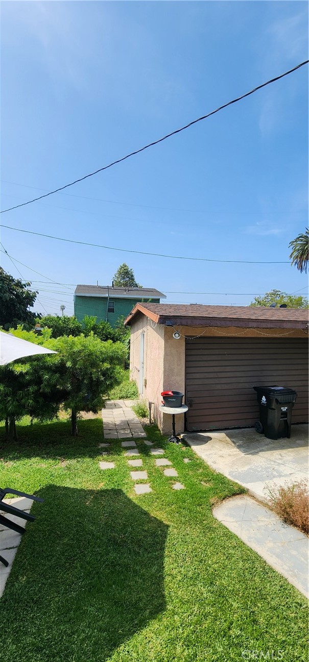 Detail Gallery Image 28 of 39 For 1788 W 37th Pl., Los Angeles,  CA 90018 - 3 Beds | 1 Baths