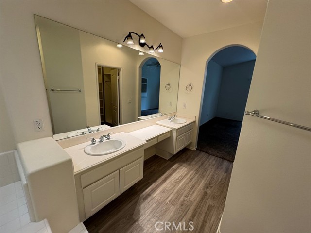 40169 Via Marisa, Murrieta CA: https://media.crmls.org/medias/39d45c51-6667-4ef9-8dba-f569c7bdab22.jpg