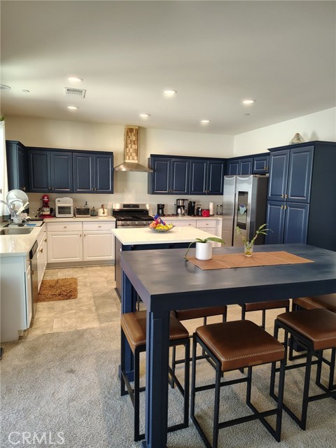 Detail Gallery Image 6 of 7 For 38226 Chapelle, Palmdale,  CA 93552 - 4 Beds | 3 Baths