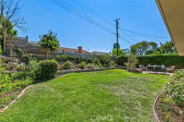 7008 Willowtree Drive, Rancho Palos Verdes, California 90275, 3 Bedrooms Bedrooms, ,1 BathroomBathrooms,Residential,Sold,Willowtree,PV22203496