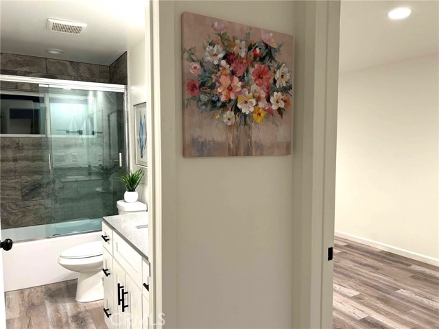 16700 Joy Street, Lake Elsinore CA: https://media.crmls.org/medias/39d69a81-c296-4a1d-89f3-55f2f537e6d1.jpg