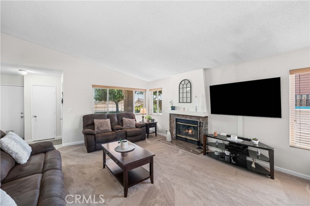 Detail Gallery Image 5 of 42 For 8413 Ironwood Ave, California City,  CA 93505 - 3 Beds | 2 Baths