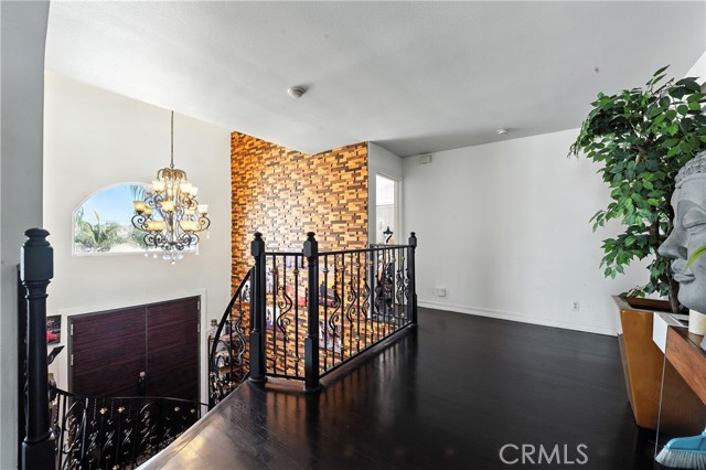 546 E 219th Street, Carson CA: https://media.crmls.org/medias/39d7c971-e526-4a31-a722-a6f6628b0b3a.jpg