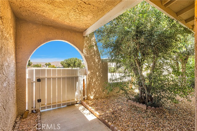 Detail Gallery Image 5 of 30 For 1330 Center St, Barstow,  CA 92311 - 4 Beds | 2 Baths