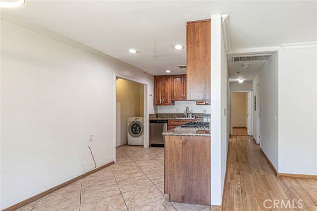 Detail Gallery Image 15 of 37 For 6602 Charlesworth Ave, North Hollywood,  CA 91606 - 3 Beds | 2 Baths