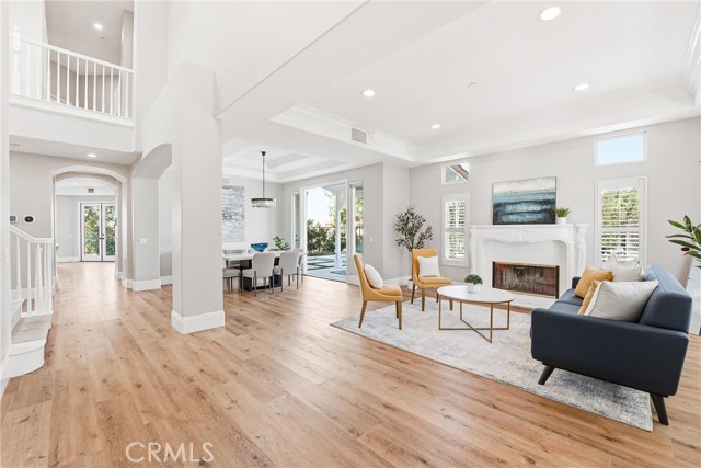 Detail Gallery Image 4 of 47 For 5489 E Suncrest Rd, Anaheim Hills,  CA 92807 - 4 Beds | 4/1 Baths