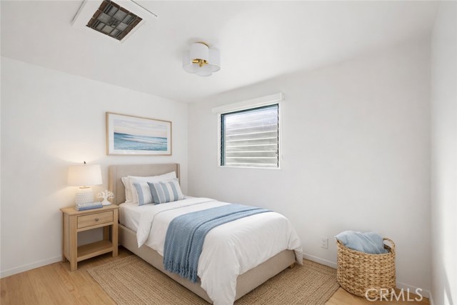 Detail Gallery Image 16 of 41 For 170 Mcaulay, Laguna Beach,  CA 92651 - 3 Beds | 1/1 Baths