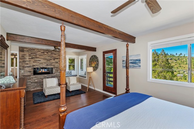 Detail Gallery Image 32 of 65 For 825 Grass Valley Rd, Lake Arrowhead,  CA 92352 - 5 Beds | 5/1 Baths