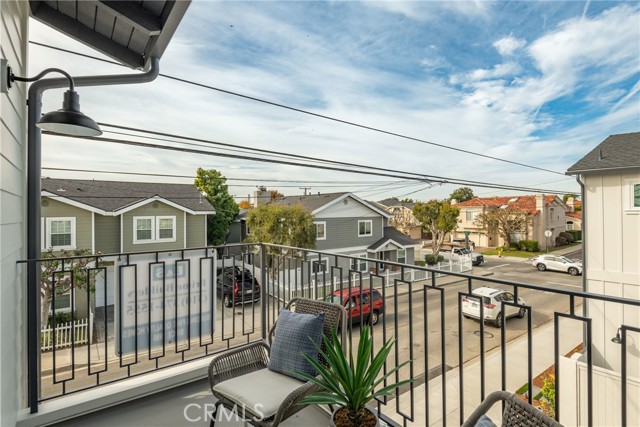 2308 Rindge Lane, Redondo Beach, California 90278, 5 Bedrooms Bedrooms, ,4 BathroomsBathrooms,Residential,Sold,Rindge,SB22242318