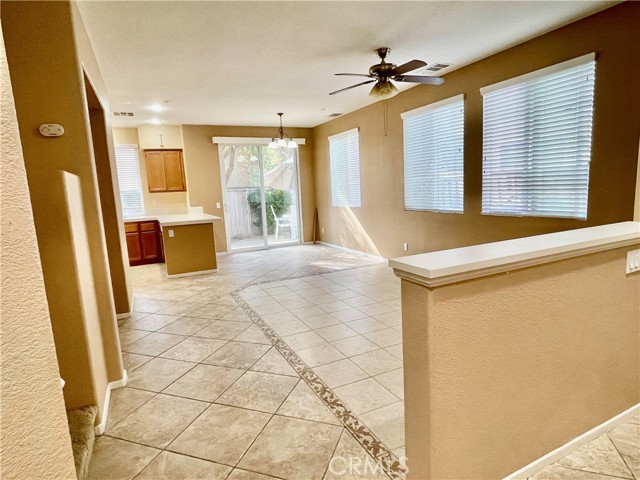 Detail Gallery Image 4 of 22 For 25251 Windy Cove #1,  Murrieta,  CA 92562 - 2 Beds | 2/1 Baths