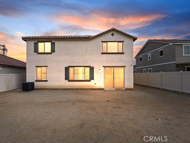 Detail Gallery Image 2 of 38 For 29553 Tulipwood St, Menifee,  CA 92584 - 5 Beds | 3 Baths