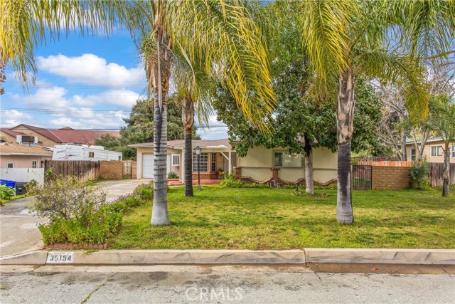 Detail Gallery Image 2 of 25 For 35194 Velardo, Yucaipa,  CA 92399 - 4 Beds | 2 Baths