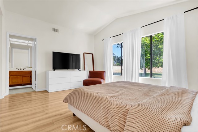 41402 Willow Run Road, Temecula CA: https://media.crmls.org/medias/39dd823c-3f6a-4e14-b75b-1cc41d347c93.jpg