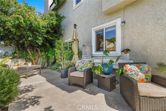 226 Greenmoor, Irvine CA: https://media.crmls.org/medias/39ddedbf-954d-4ce1-be52-9e899ae39ceb.jpg