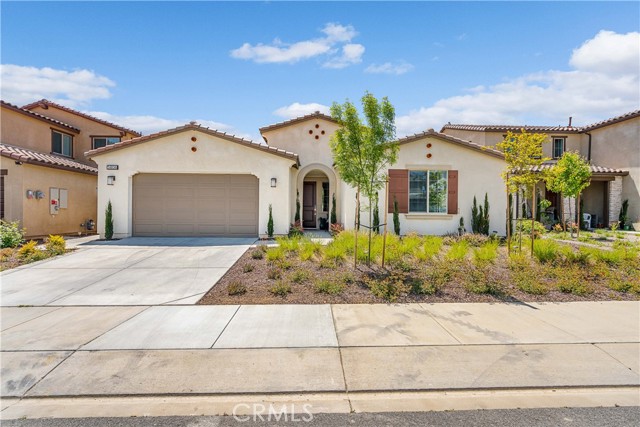 Detail Gallery Image 1 of 40 For 5806 Dragonfly St, Banning,  CA 92220 - 4 Beds | 2/1 Baths