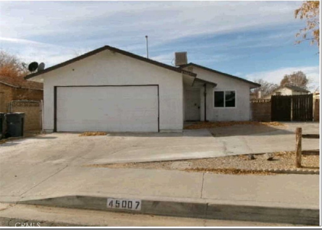45007 Logue Court