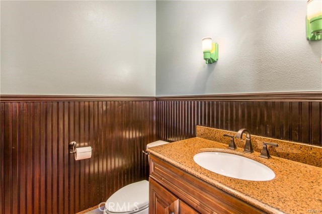 Detail Gallery Image 27 of 69 For 2136 Horse Trail Dr, Redlands,  CA 92373 - 4 Beds | 3/1 Baths