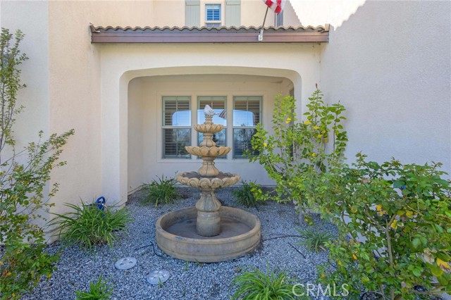 Detail Gallery Image 7 of 64 For 35385 Summerholly Lane, Murrieta,  CA 92563 - 5 Beds | 4/1 Baths