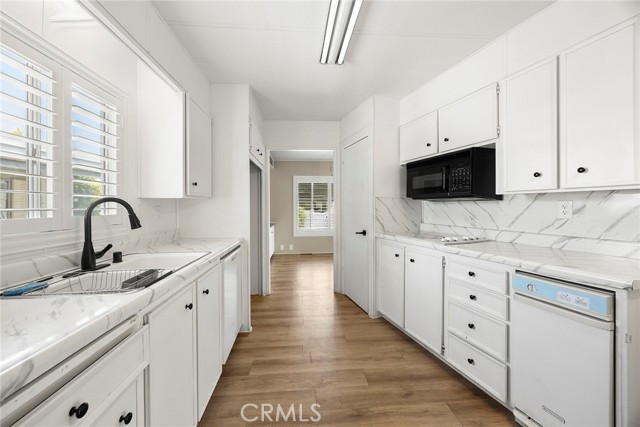 Detail Gallery Image 18 of 28 For 2851 Rolling Hills Dr #260,  Fullerton,  CA 92835 - 3 Beds | 2 Baths