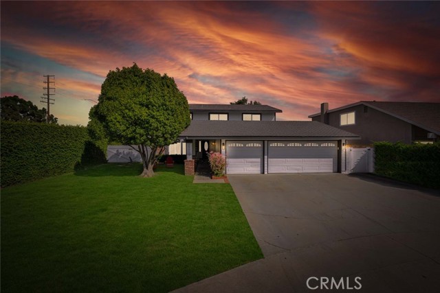 Image 57 of 60 For 20012 Mural Circle