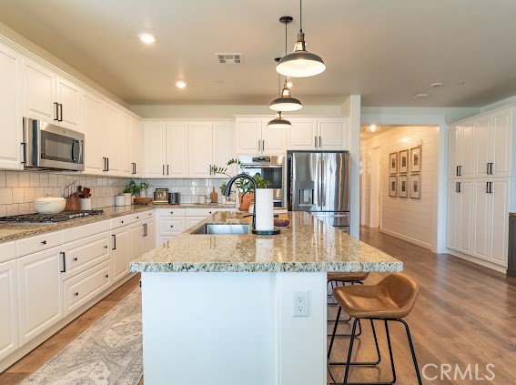 Detail Gallery Image 13 of 50 For 28584 Fieldgrass St, Menifee,  CA 92584 - 4 Beds | 2 Baths