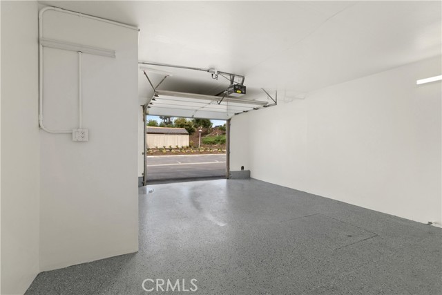 39e0e0b5 F8d0 451a 8a08 4bd5479a0c31