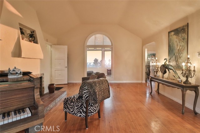 Detail Gallery Image 16 of 32 For 2228 Vista Del Mar Dr, Ventura,  CA 93001 - 3 Beds | 2 Baths