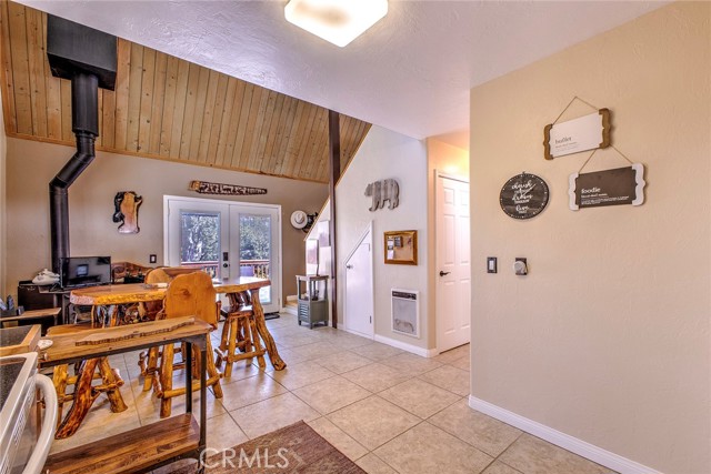 Detail Gallery Image 28 of 61 For 53050 Woodpecker Way, Idyllwild,  CA 92549 - 2 Beds | 1 Baths