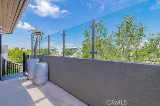727 Beacon, Irvine CA: https://media.crmls.org/medias/39e319e3-930a-49fa-883d-790d8ec60cff.jpg