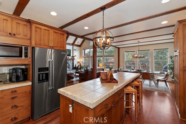 Detail Gallery Image 24 of 53 For 1254 Calgary, Lake Arrowhead,  CA 92352 - 4 Beds | 3/1 Baths