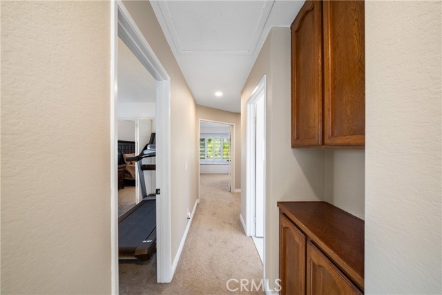 5347 E Big Sky Lane, Anaheim Hills CA: https://media.crmls.org/medias/39e327f6-6aee-454a-9cae-af371086e270.jpg