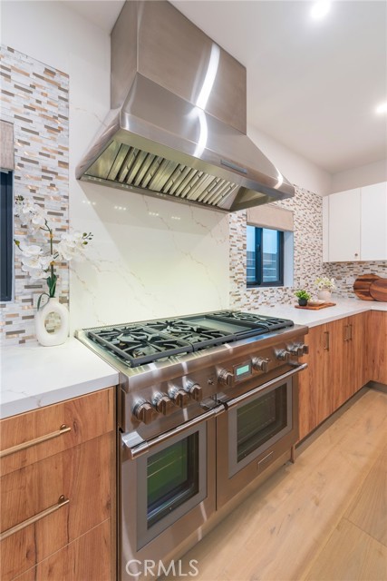 Detail Gallery Image 13 of 49 For 422 20th St, Huntington Beach,  CA 92648 - 3 Beds | 4/1 Baths