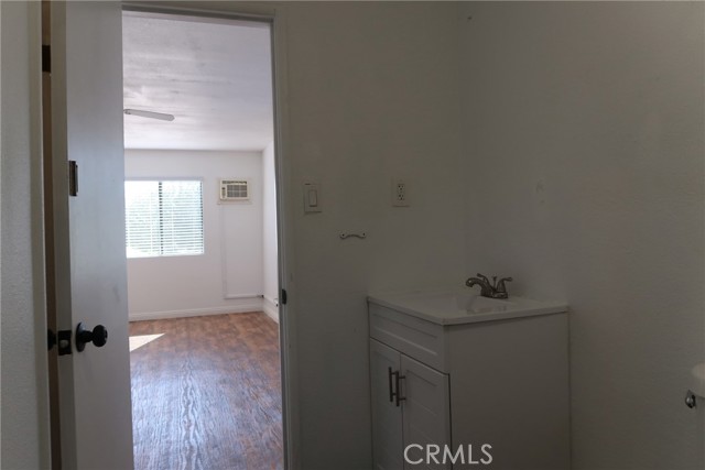 Detail Gallery Image 39 of 45 For 455 Nassau Ave, Los Angeles,  CA 90063 - 4 Beds | 3 Baths