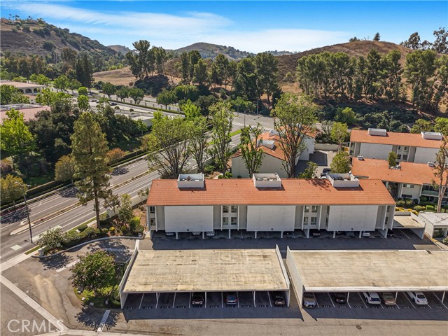 Detail Gallery Image 46 of 52 For 23675 Park Capri #24,  Calabasas,  CA 91302 - 2 Beds | 2 Baths