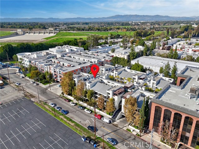 Detail Gallery Image 32 of 34 For 15335 Magnolia #216,  Sherman Oaks,  CA 91403 - 3 Beds | 2 Baths