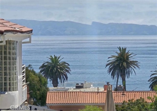 Detail Gallery Image 5 of 15 For 3621 S Emily St, San Pedro,  CA 90731 - 4 Beds | 3/1 Baths