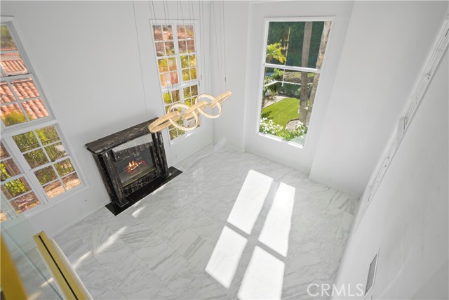 Detail Gallery Image 10 of 56 For 24215 Park Granada, Calabasas,  CA 91302 - 5 Beds | 5 Baths