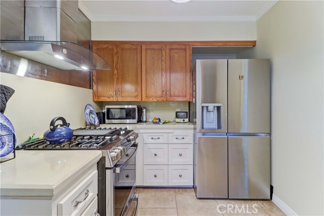 3935 Lime Avenue, Long Beach CA: https://media.crmls.org/medias/39e729db-35cf-4169-a9eb-36b71cc248fb.jpg