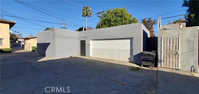 Detail Gallery Image 13 of 23 For 5660 Kester Ave, Van Nuys,  CA 91411 - – Beds | – Baths