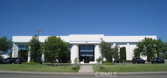 1000 Fortress Street is a premier corporate facility that presents a perfect opportunity for any business looking to establish a presence in Northern California. This high-class, ±30,862 square-foot office-warehouse building sits directly across the street from the Chico Municipal Airport Terminal and is perfectly equipped for a high-tech call center or any other fully digitized business. Formerly used as a tech facility by one of the world's largest social media companies, 1000 Fortress Street was renovated in 2016 and offers world-class fiber optic connectivity with 100+ gigabyte capacity and 270 data drops. Spanning two stories, additional building features include a welcoming reception area with a grand stairway, an elevator, nine (9) private offices, six (6) conference rooms wired for data and video conferencing, three (3) workrooms, three (3) open office areas, two (2) break-rooms, private restrooms, a server room, secure storage, a baby changing room, and ±7,226 square feet of warehouse space. The building’s strategic location is an amenity in itself. The City of Chico is home to California State University and boasts a community of highly skilled and affordable potential employees, high quality of life, and a low cost of doing business.