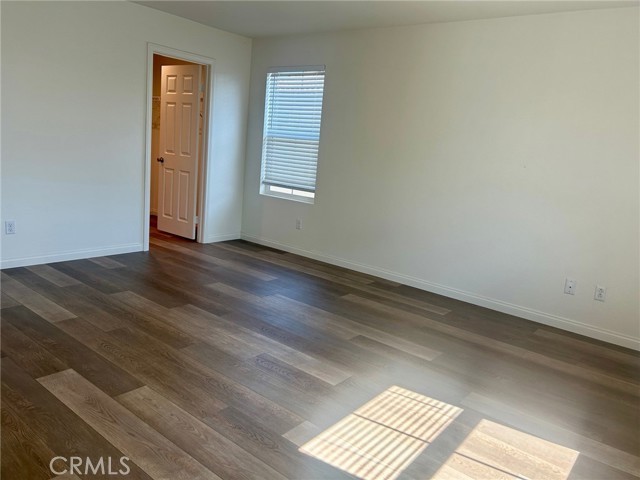Detail Gallery Image 8 of 9 For 9645 Mondrian Ln, Riverside,  CA 92508 - 5 Beds | 3 Baths